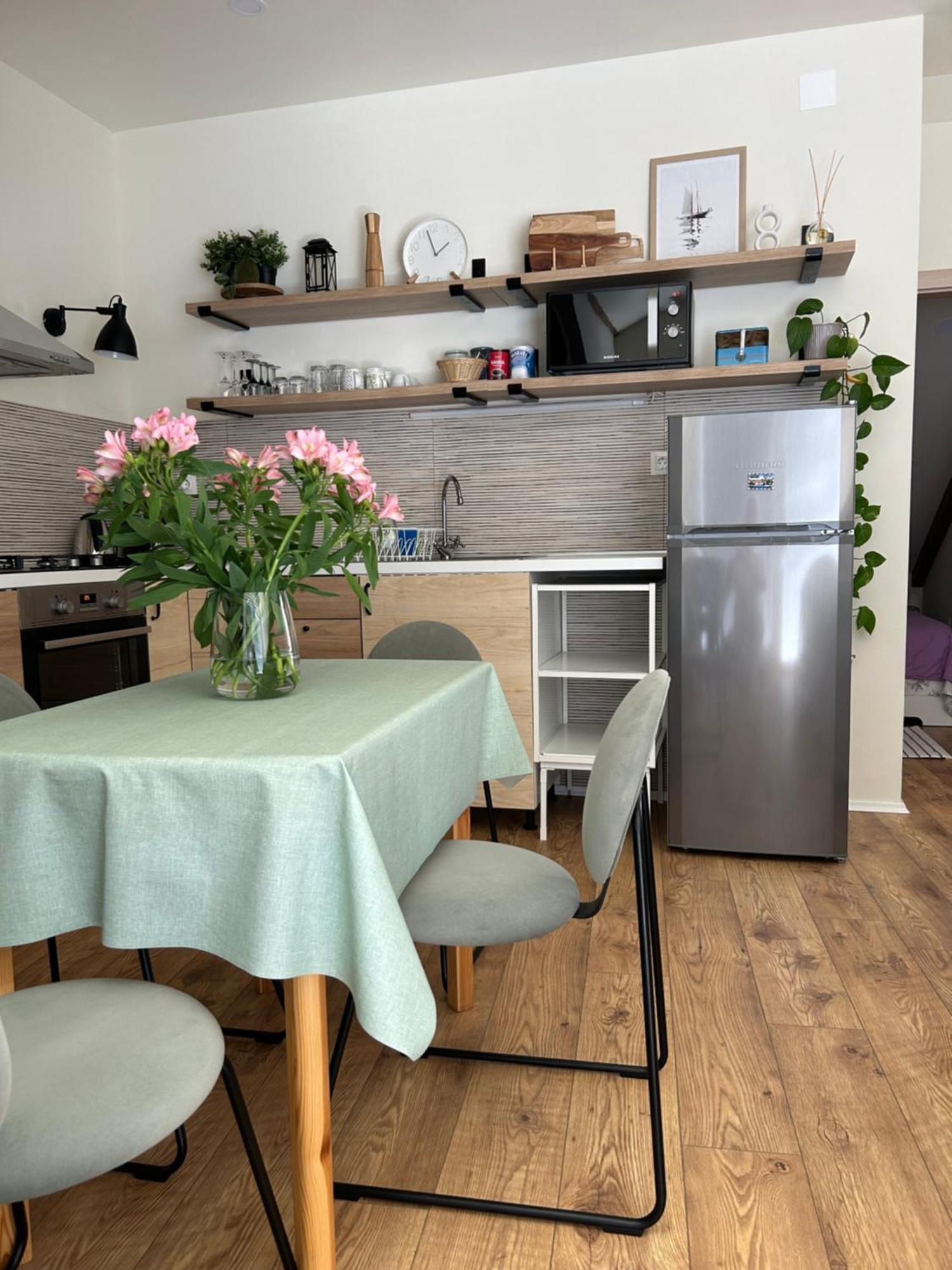 Lovely Apartment ツァヴタット エクステリア 写真